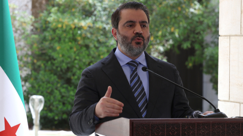 21 Esad karşıtı diplomat yeniden görevde