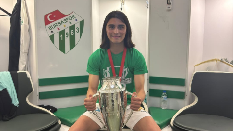 Ahmet Çobanoğlu sahalara dönüyor