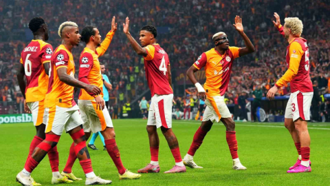 Galatasaray, Ajax deplasmanında