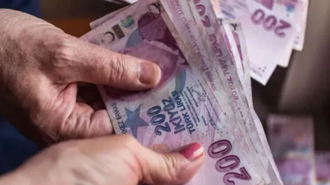 Yaşlı ve engelli aylıkları hesaplarda