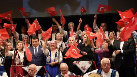 Atatürk'e Rumeli ezgileriyle anma