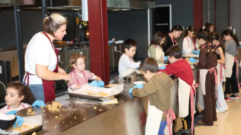 Nilüfer’de ara tatil Pancar Deposu’nda renklendi