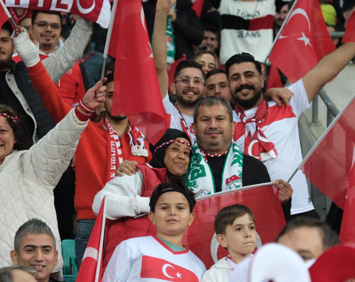 (ÖZEL) Türkiye-Bulgaristan taraftar fotoğrafları