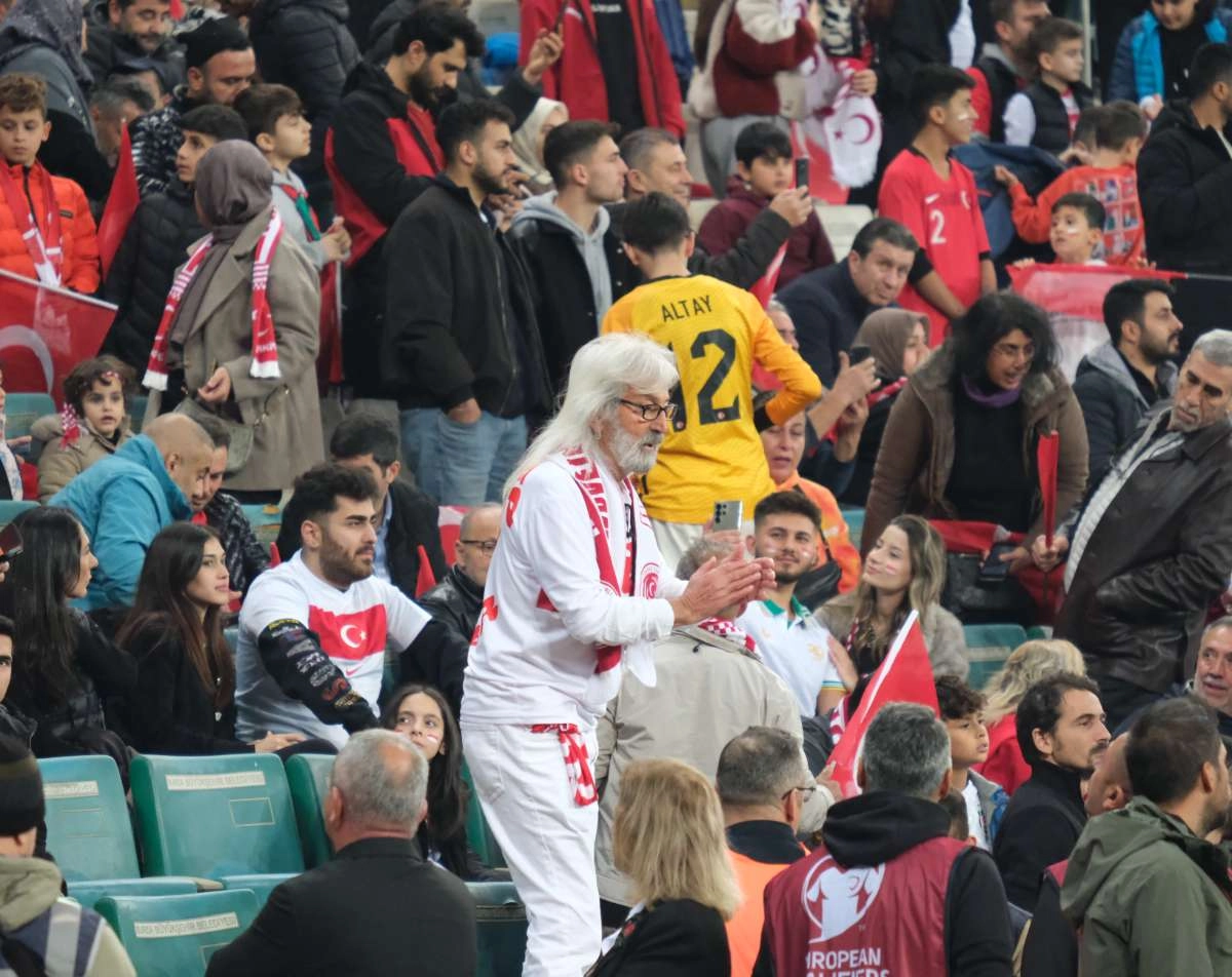 (ÖZEL) Türkiye-Bulgaristan taraftar fotoğrafları