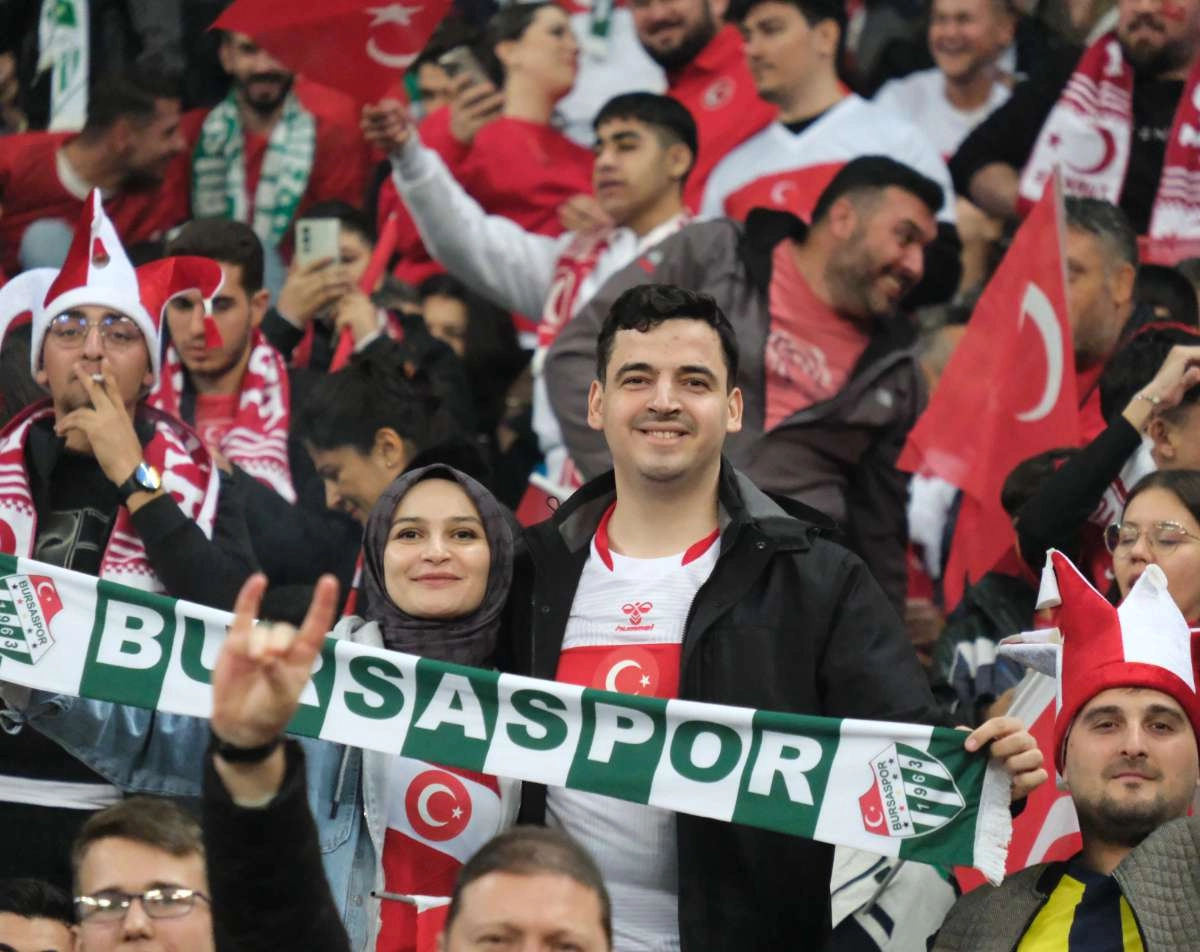 (ÖZEL) Türkiye-Bulgaristan taraftar fotoğrafları
