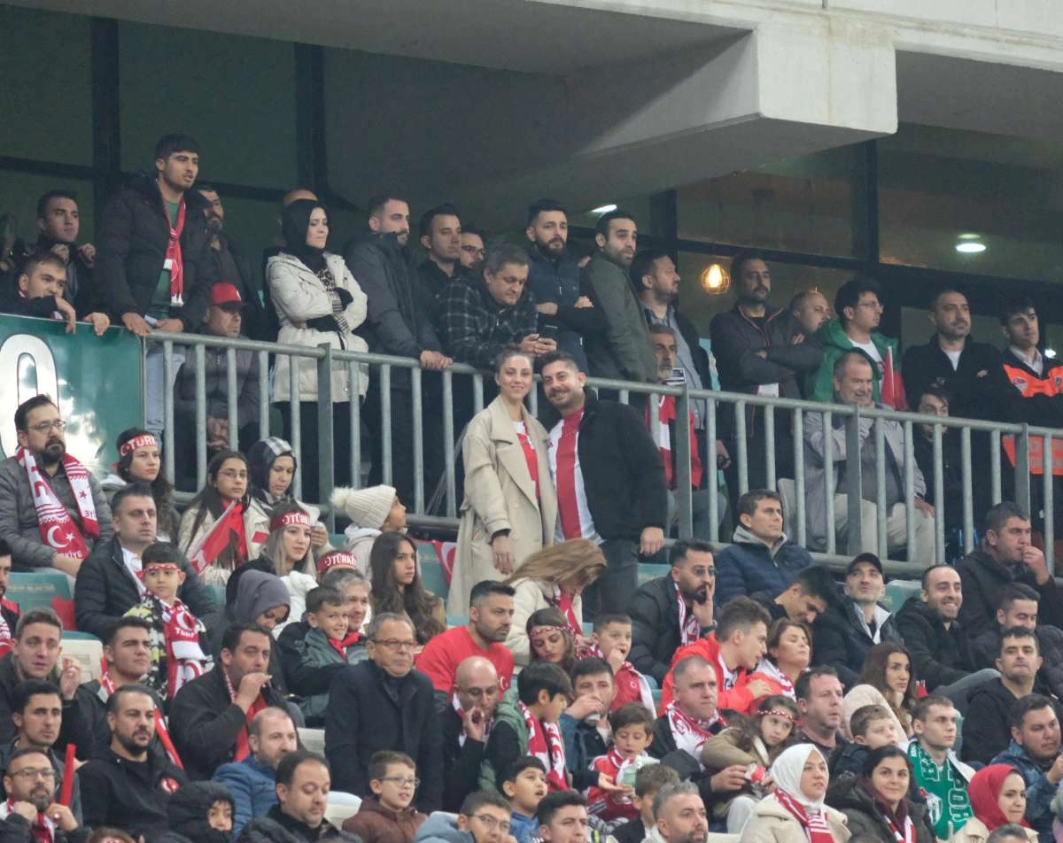 (ÖZEL) Türkiye-Bulgaristan taraftar fotoğrafları