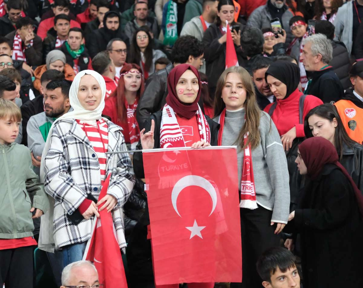 (ÖZEL) Türkiye-Bulgaristan taraftar fotoğrafları
