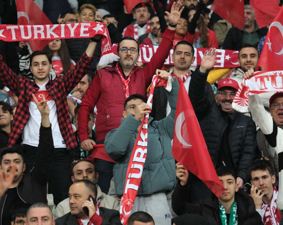 (ÖZEL) Türkiye-Bulgaristan taraftar fotoğrafları