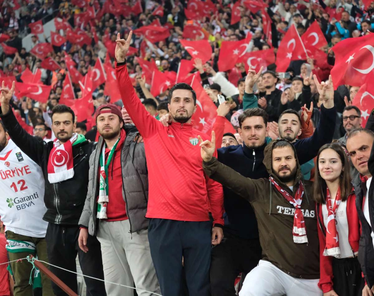 (ÖZEL) Türkiye-Bulgaristan taraftar fotoğrafları