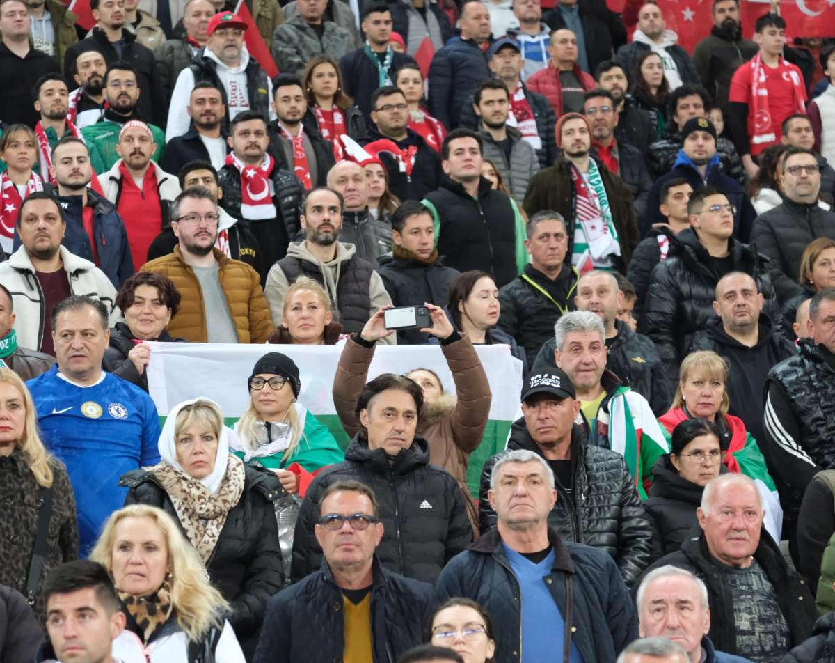 (ÖZEL) Türkiye-Bulgaristan taraftar fotoğrafları