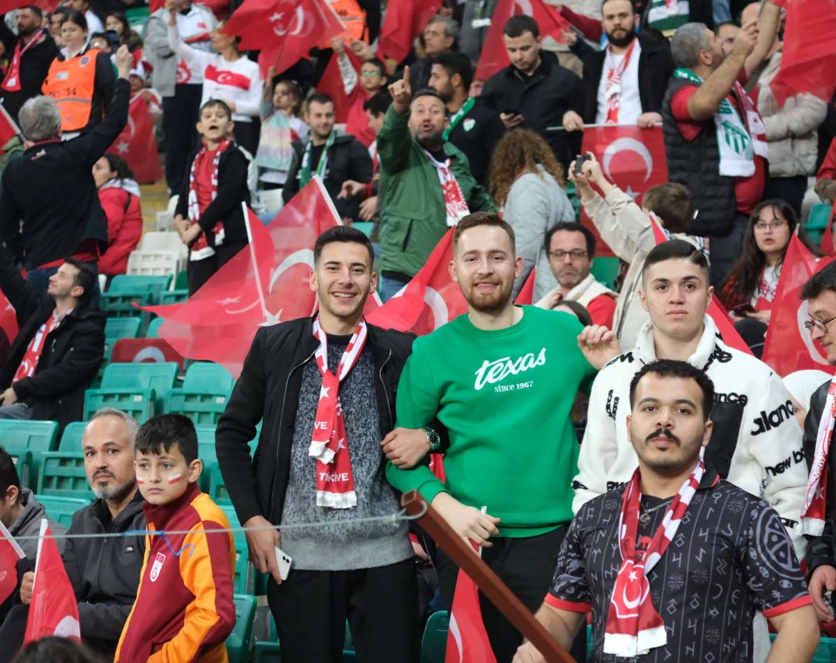 (ÖZEL) Türkiye-Bulgaristan taraftar fotoğrafları
