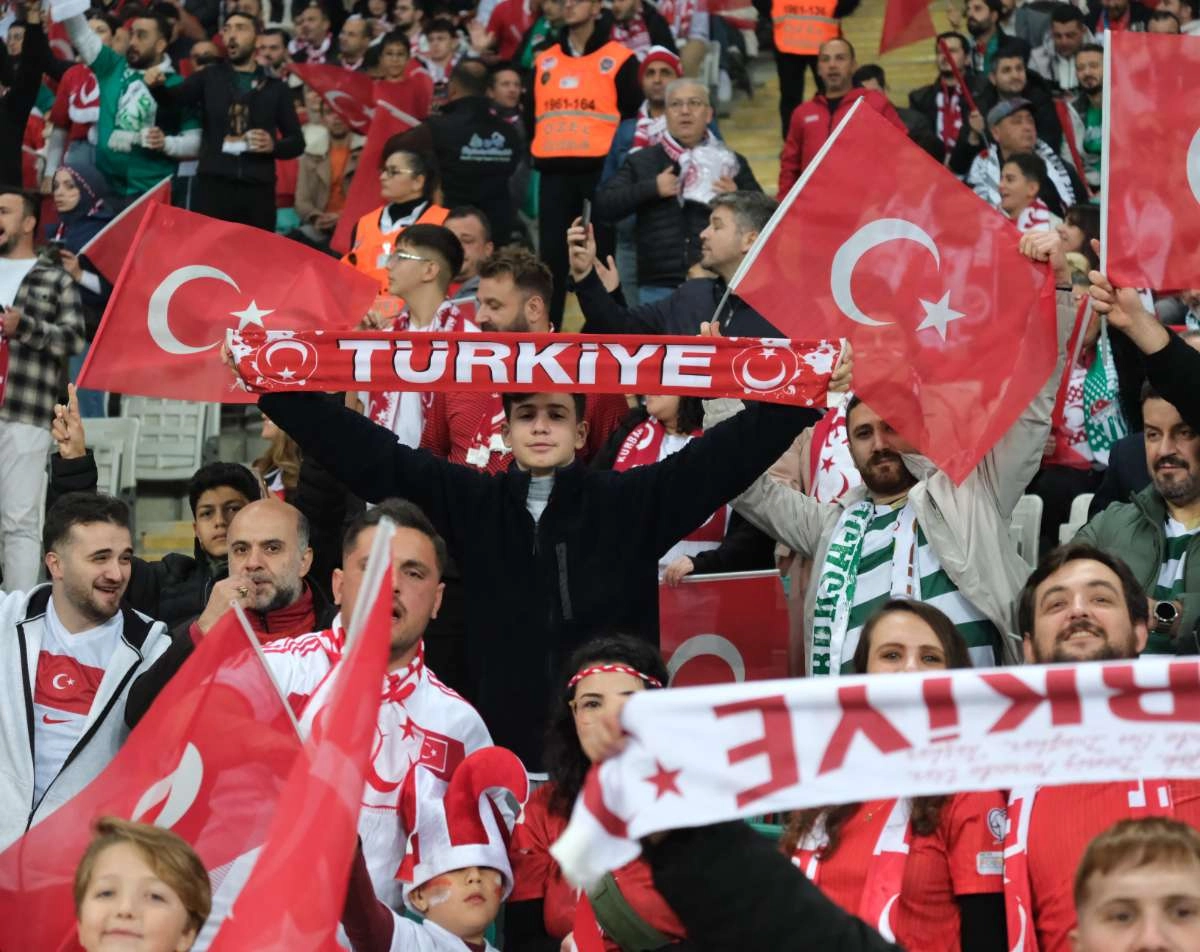 (ÖZEL) Türkiye-Bulgaristan taraftar fotoğrafları