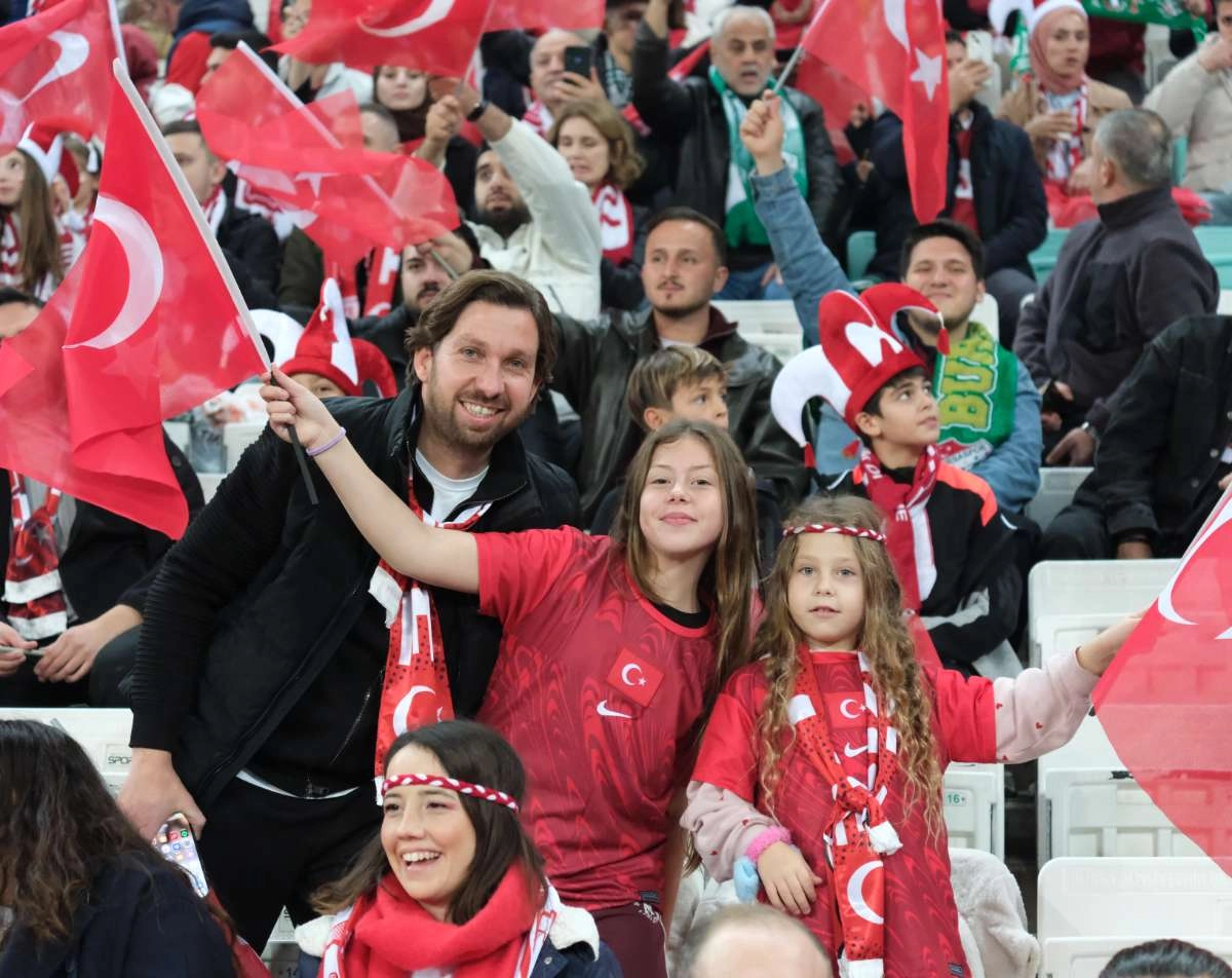 (ÖZEL) Türkiye-Bulgaristan taraftar fotoğrafları
