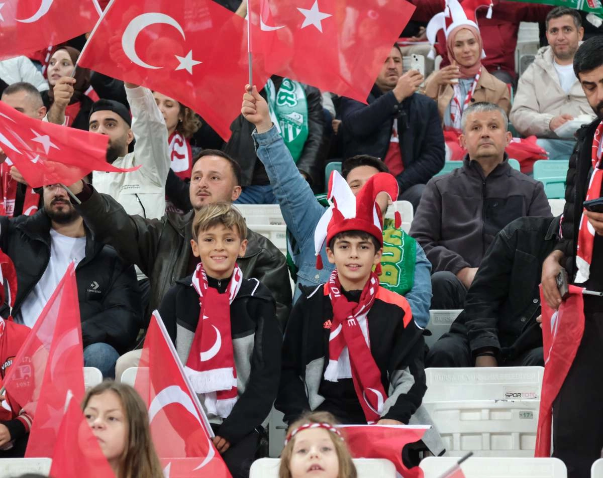 (ÖZEL) Türkiye-Bulgaristan taraftar fotoğrafları