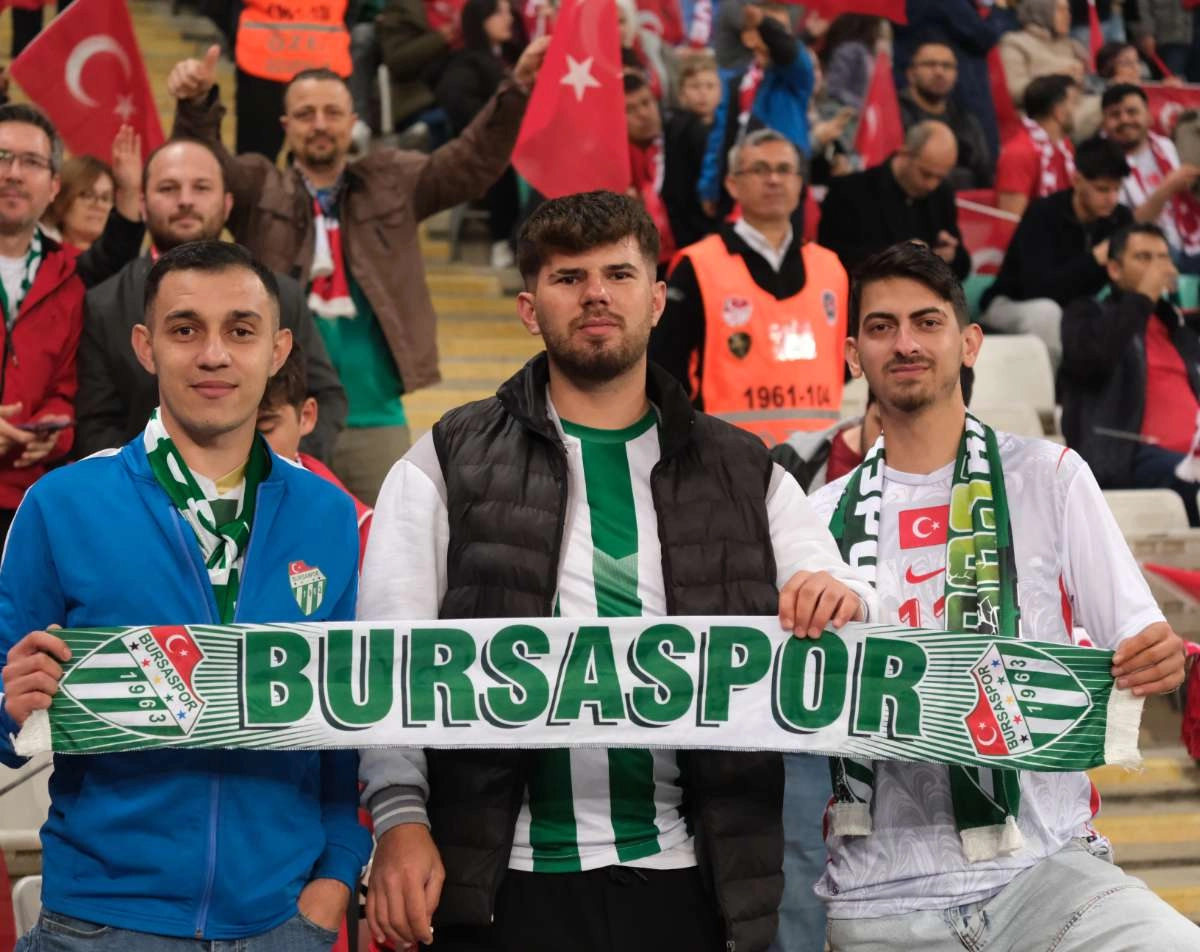 (ÖZEL) Türkiye-Bulgaristan taraftar fotoğrafları