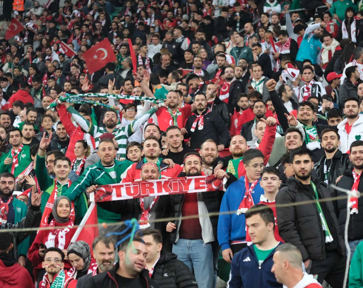 (ÖZEL) Türkiye-Bulgaristan taraftar fotoğrafları