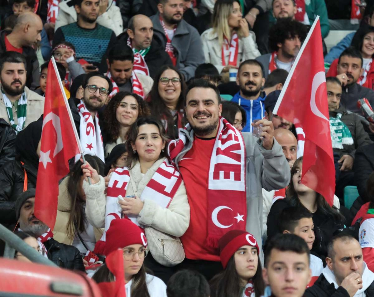 (ÖZEL) Türkiye-Bulgaristan taraftar fotoğrafları