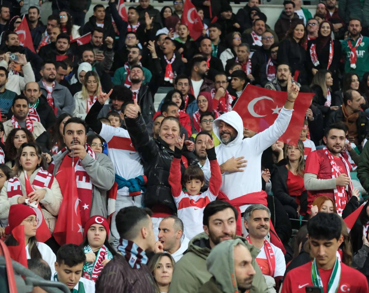 (ÖZEL) Türkiye-Bulgaristan taraftar fotoğrafları