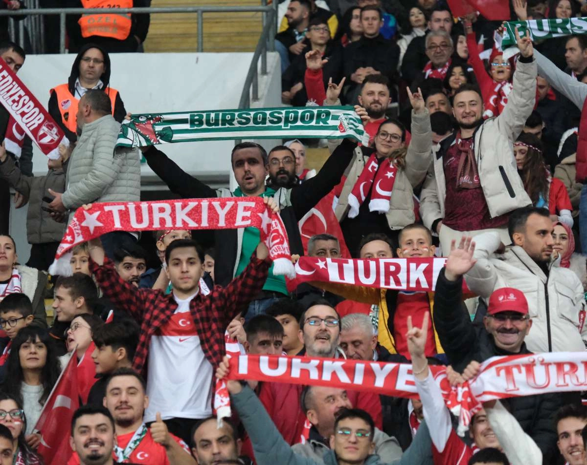 (ÖZEL) Türkiye-Bulgaristan taraftar fotoğrafları