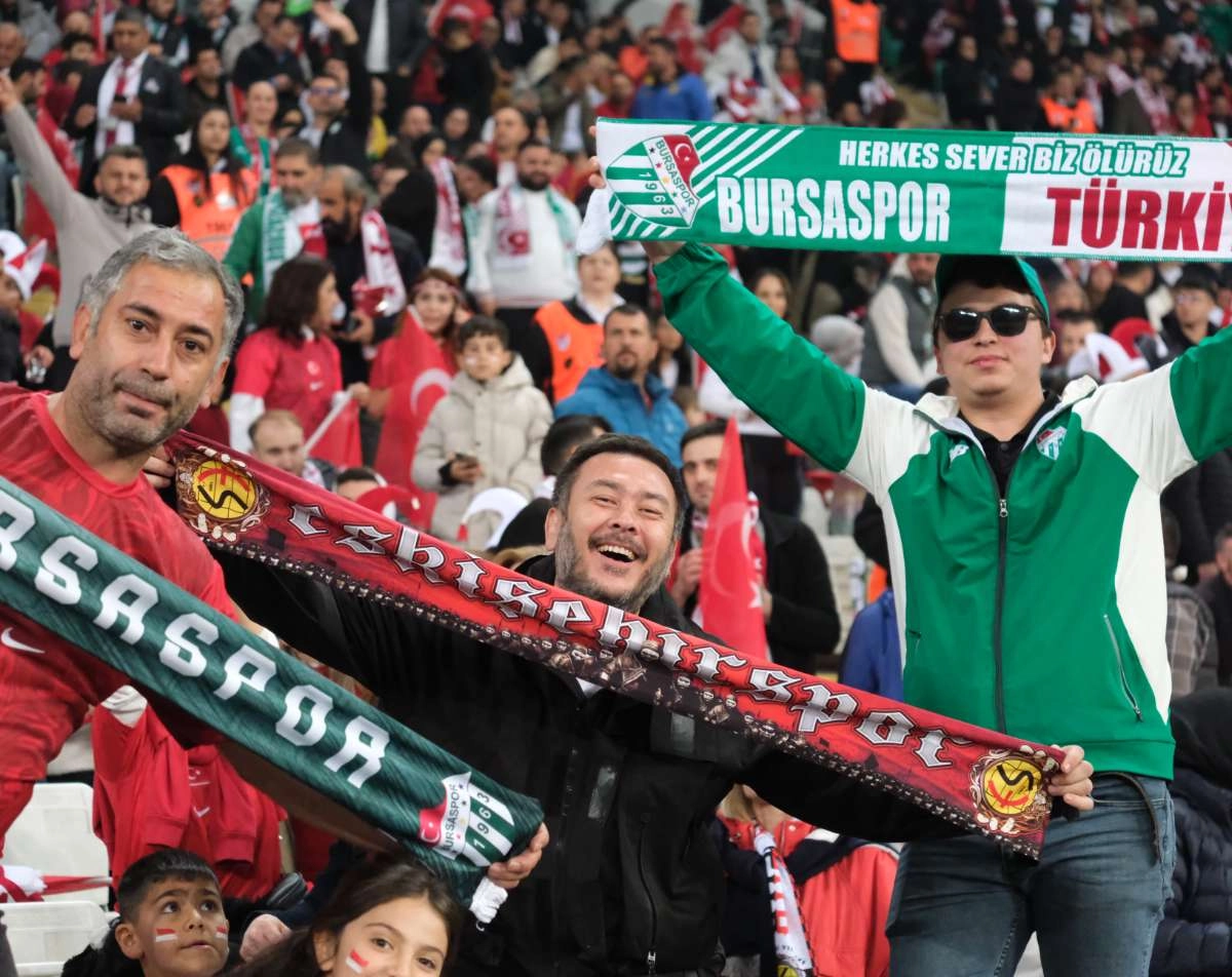 (ÖZEL) Türkiye-Bulgaristan taraftar fotoğrafları