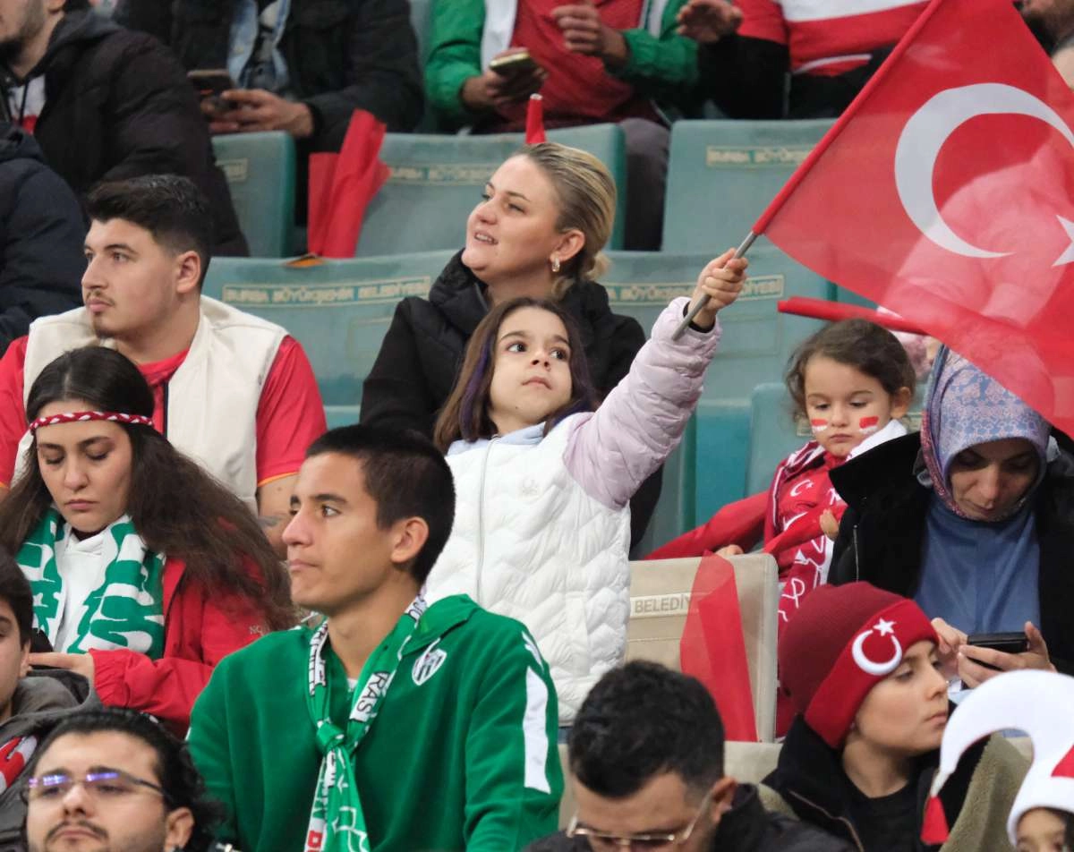 (ÖZEL) Türkiye-Bulgaristan taraftar fotoğrafları