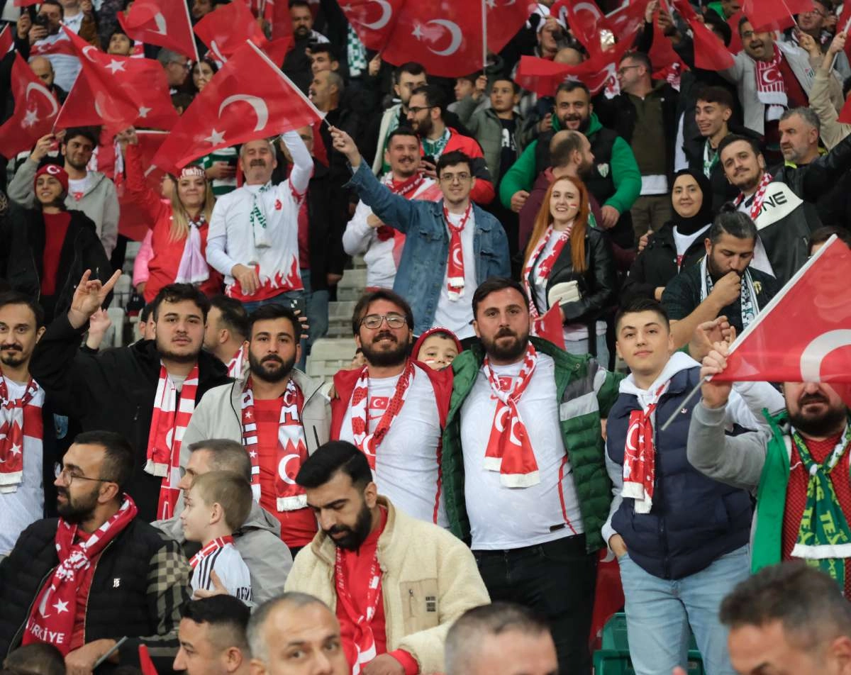(ÖZEL) Türkiye-Bulgaristan taraftar fotoğrafları