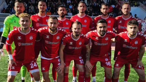 Akran Gemlikspor evinde kazanmayı bildi