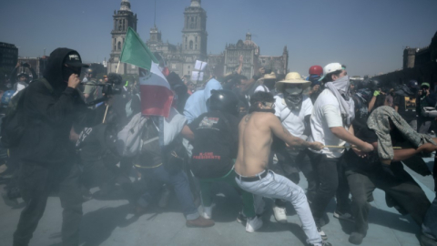 Meksika’da hükümet karşıtı protesto