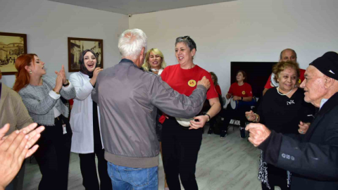 Bursa’da huzurevi sakinlerine moral konseri