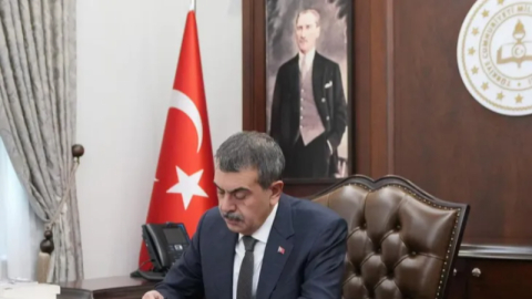 Bakan Tekin’den öğretmenlere üç ayrı mektup