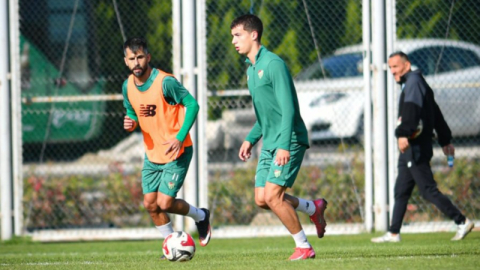 Bursaspor, Fethiyespor maçı hazırlıklarını sürdürüyor