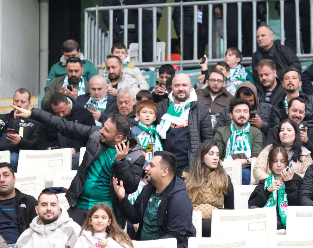 (ÖZEL) Bursaspor - Fethiyespor taraftar fotoğrafları 1