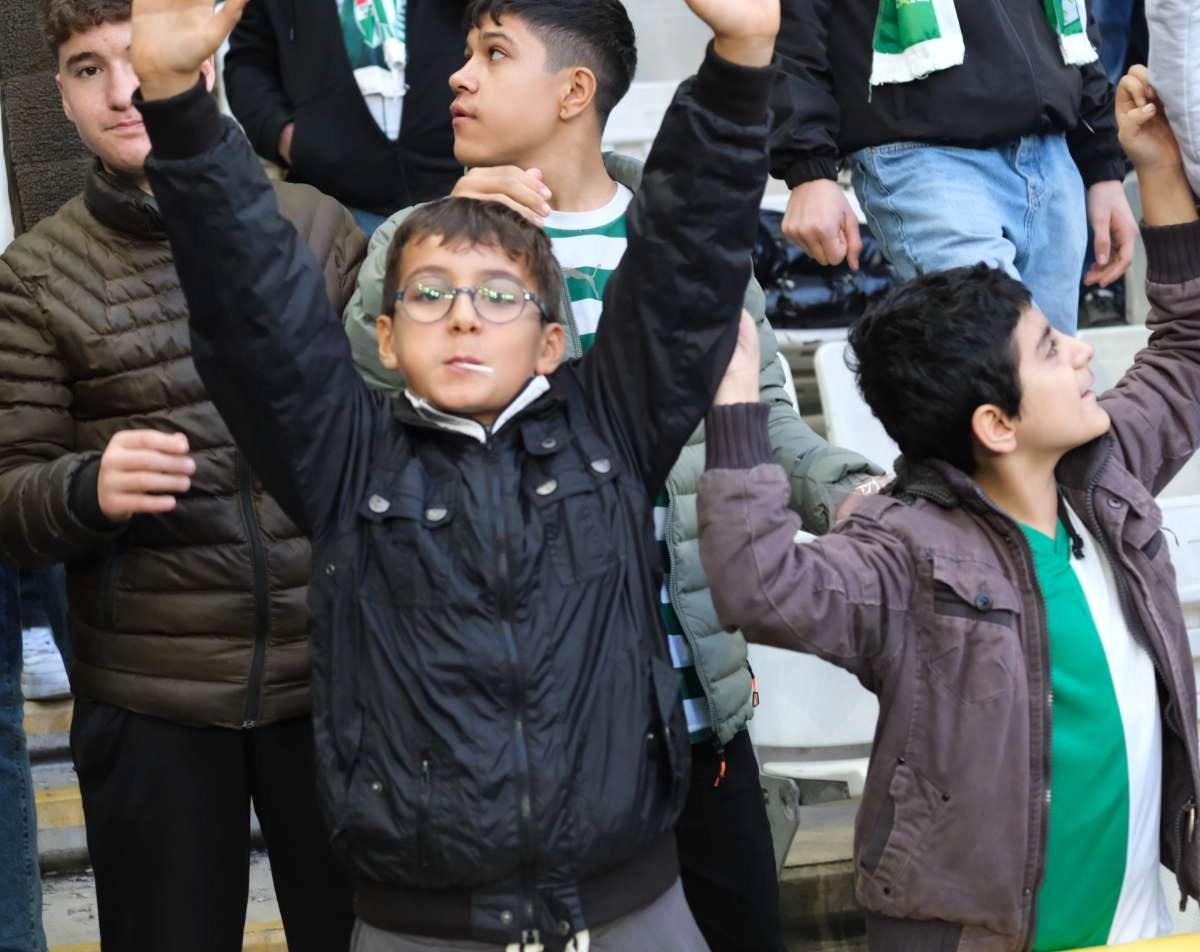 (ÖZEL) Bursaspor - Fethiyespor taraftar fotoğrafları 1