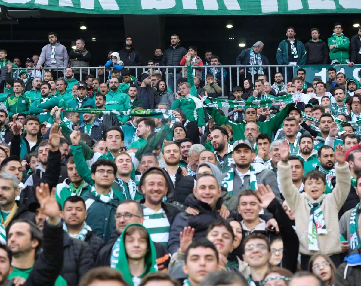 (ÖZEL) Bursaspor - Fethiyespor taraftar fotoğrafları 1