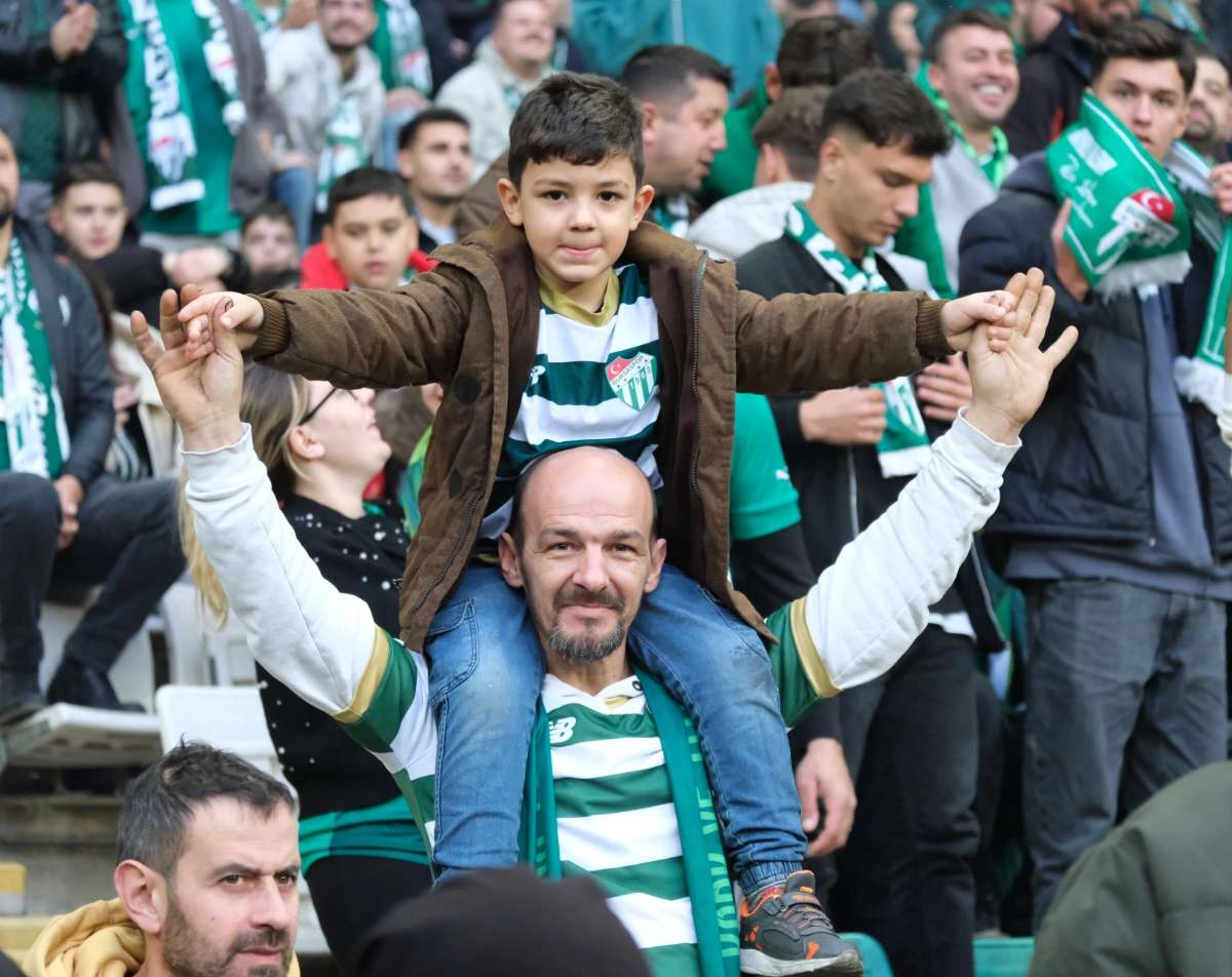 (ÖZEL) Bursaspor - Fethiyespor taraftar fotoğrafları 1