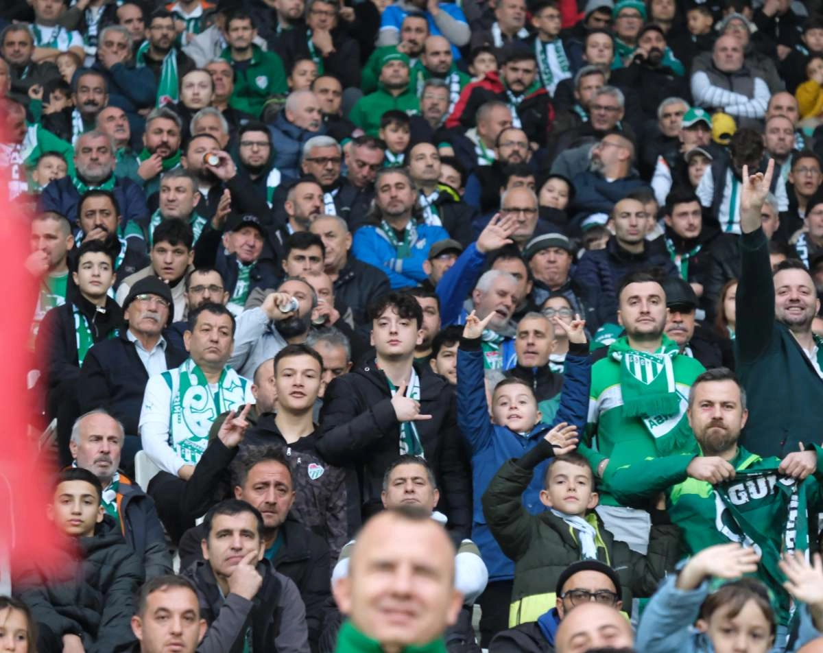 (ÖZEL) Bursaspor - Fethiyespor taraftar fotoğrafları 1