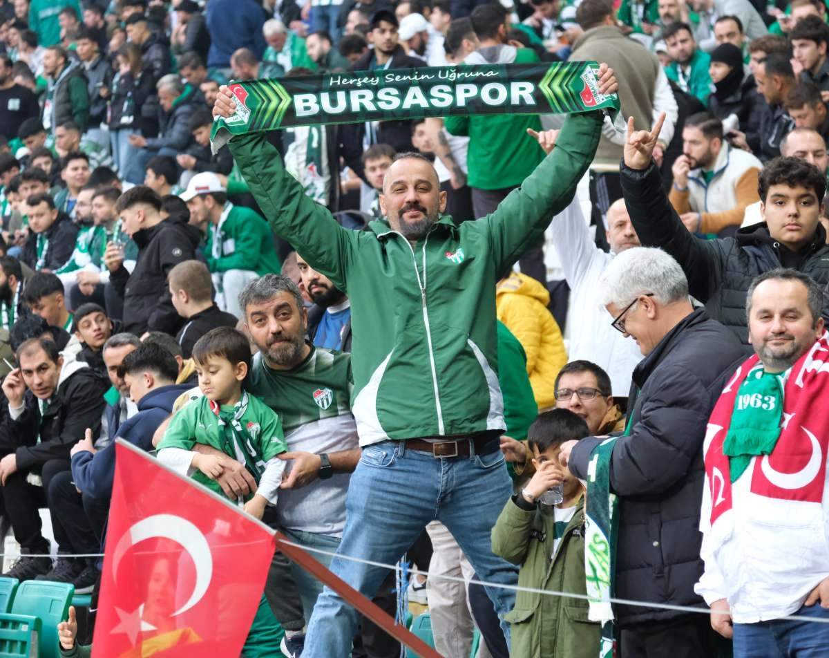 (ÖZEL) Bursaspor - Fethiyespor taraftar fotoğrafları 1