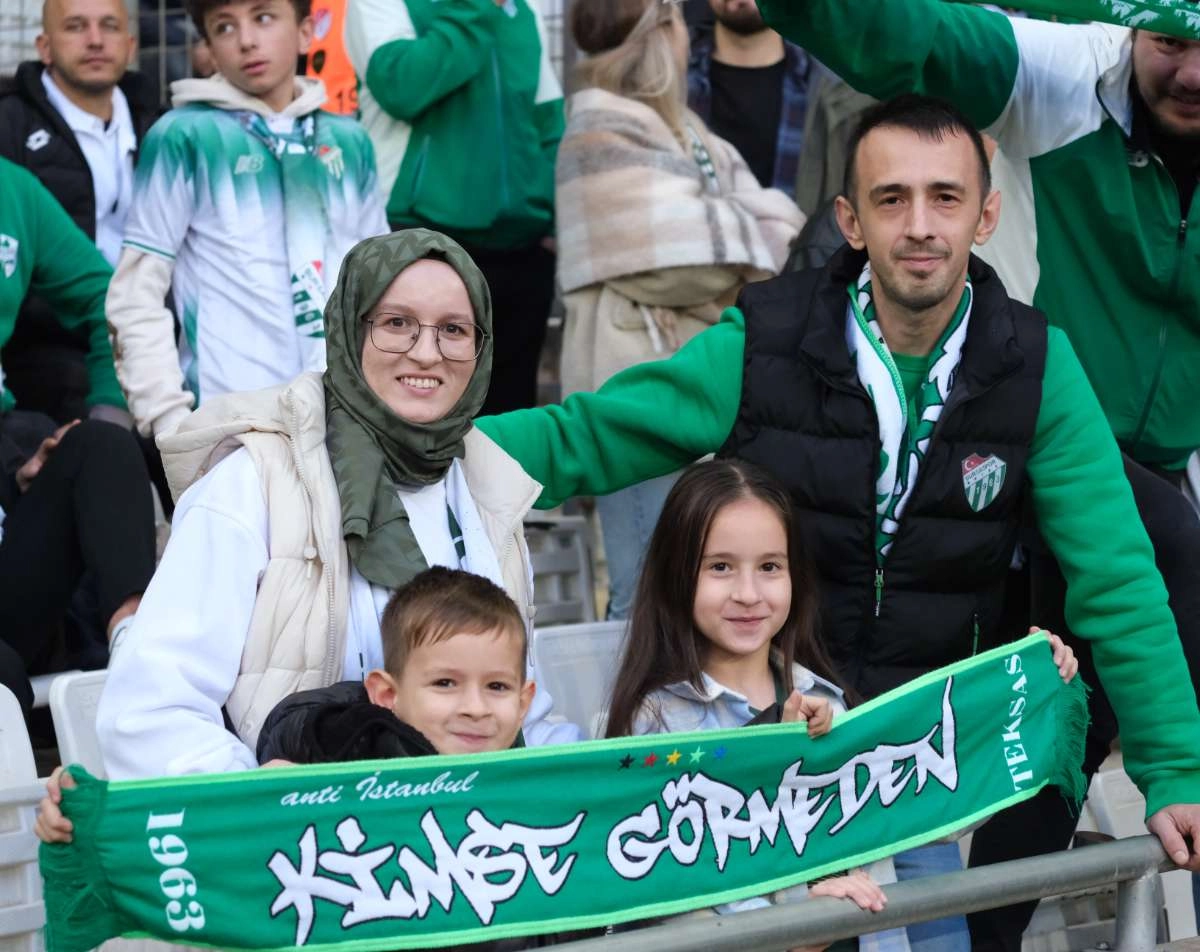 (ÖZEL) Bursaspor - Fethiyespor taraftar fotoğrafları 1
