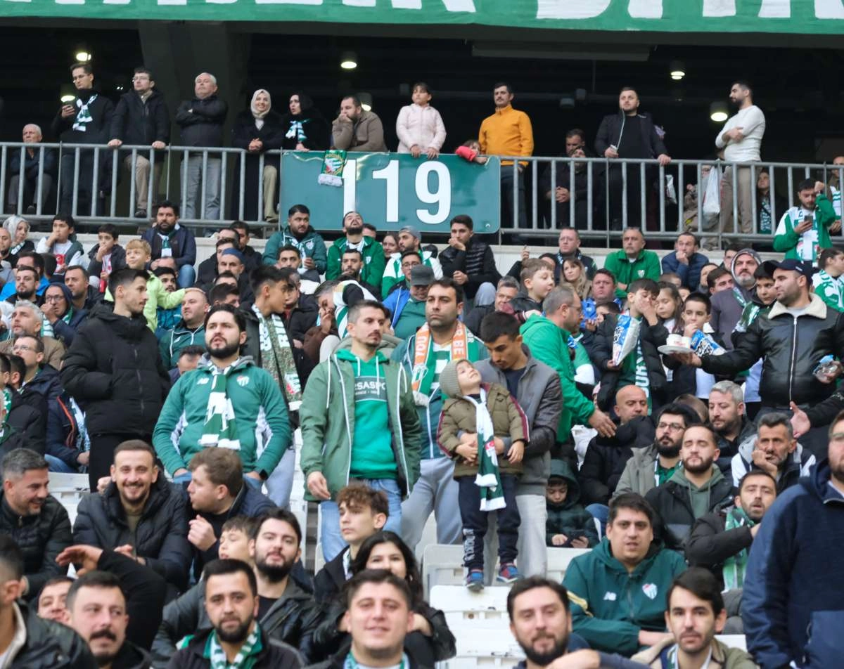 (ÖZEL) Bursaspor - Fethiyespor taraftar fotoğrafları 1