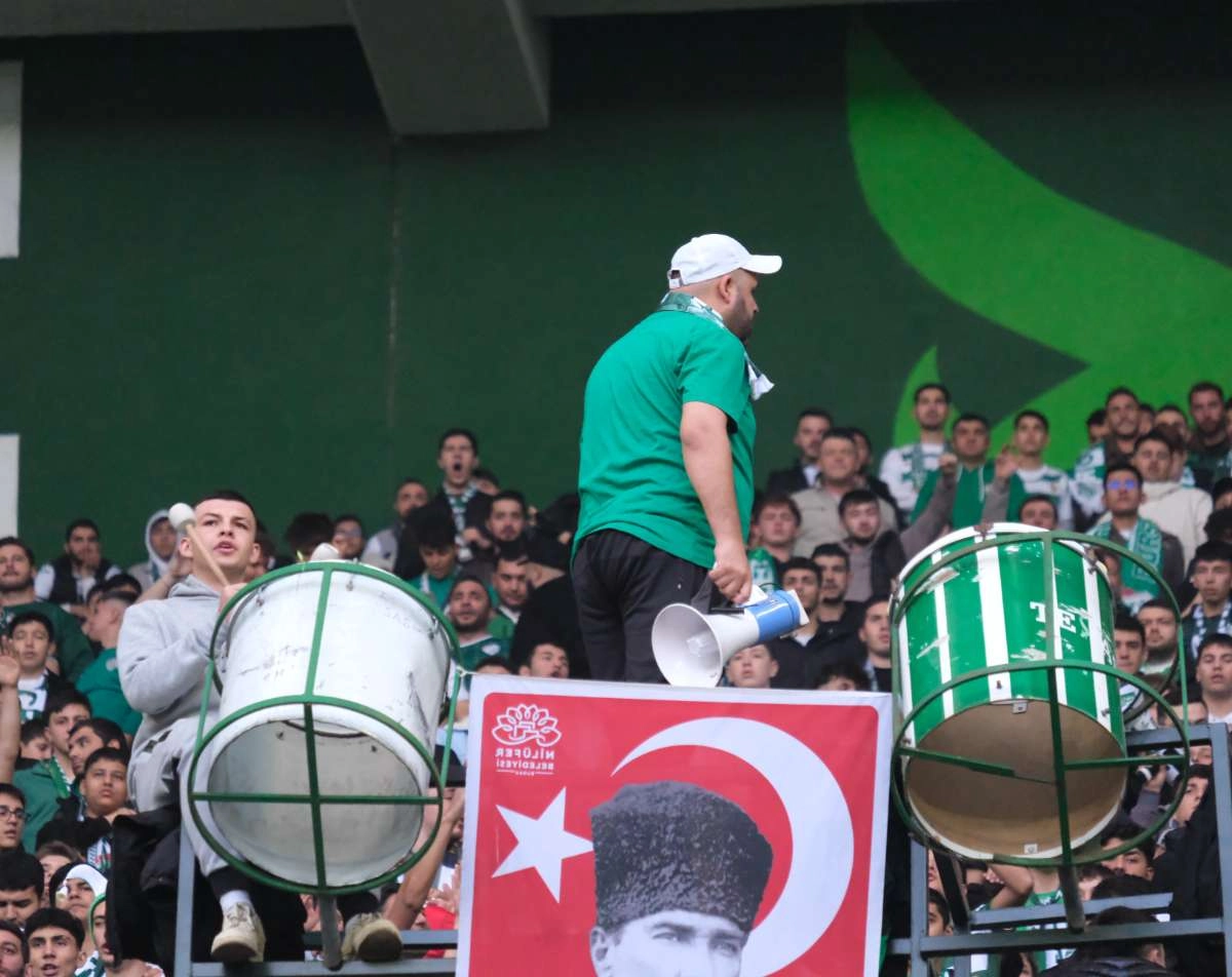 (ÖZEL) Bursaspor - Fethiyespor taraftar fotoğrafları 1