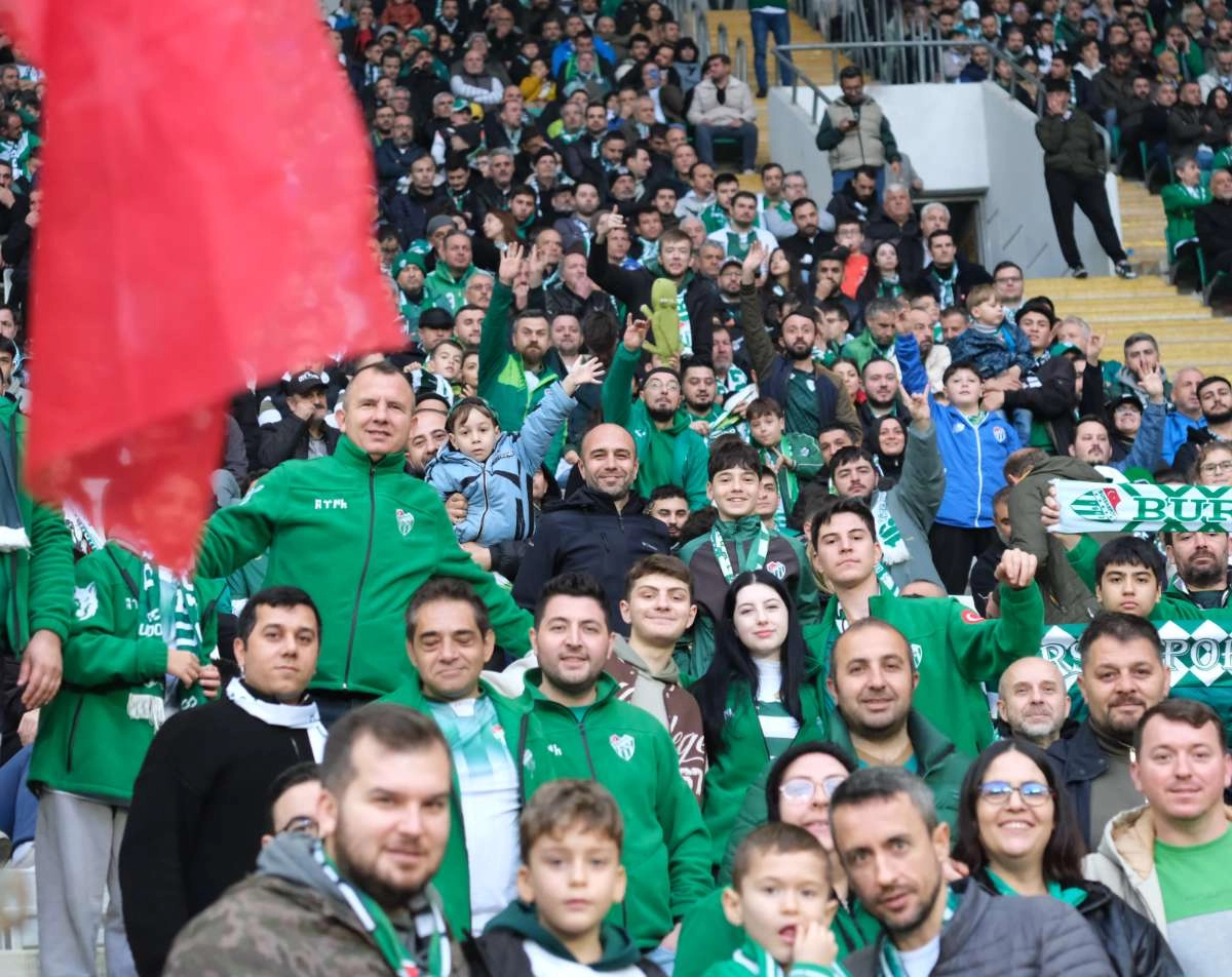 (ÖZEL) Bursaspor - Fethiyespor taraftar fotoğrafları 1