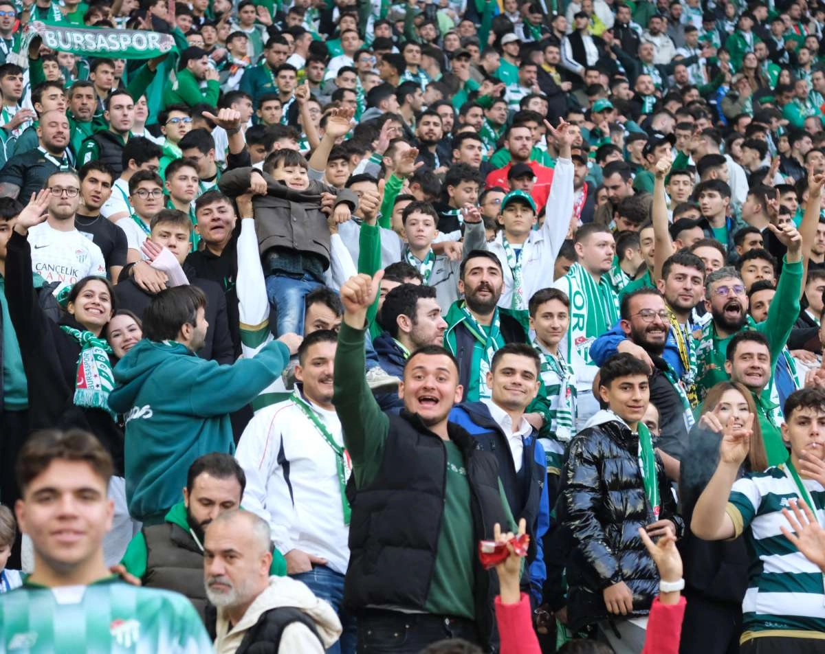(ÖZEL) Bursaspor - Fethiyespor taraftar fotoğrafları 1