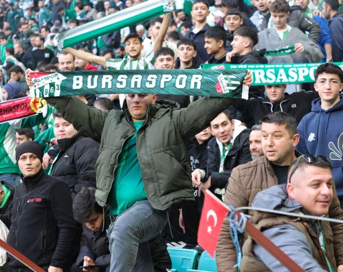 (ÖZEL) Bursaspor - Fethiyespor taraftar fotoğrafları 1