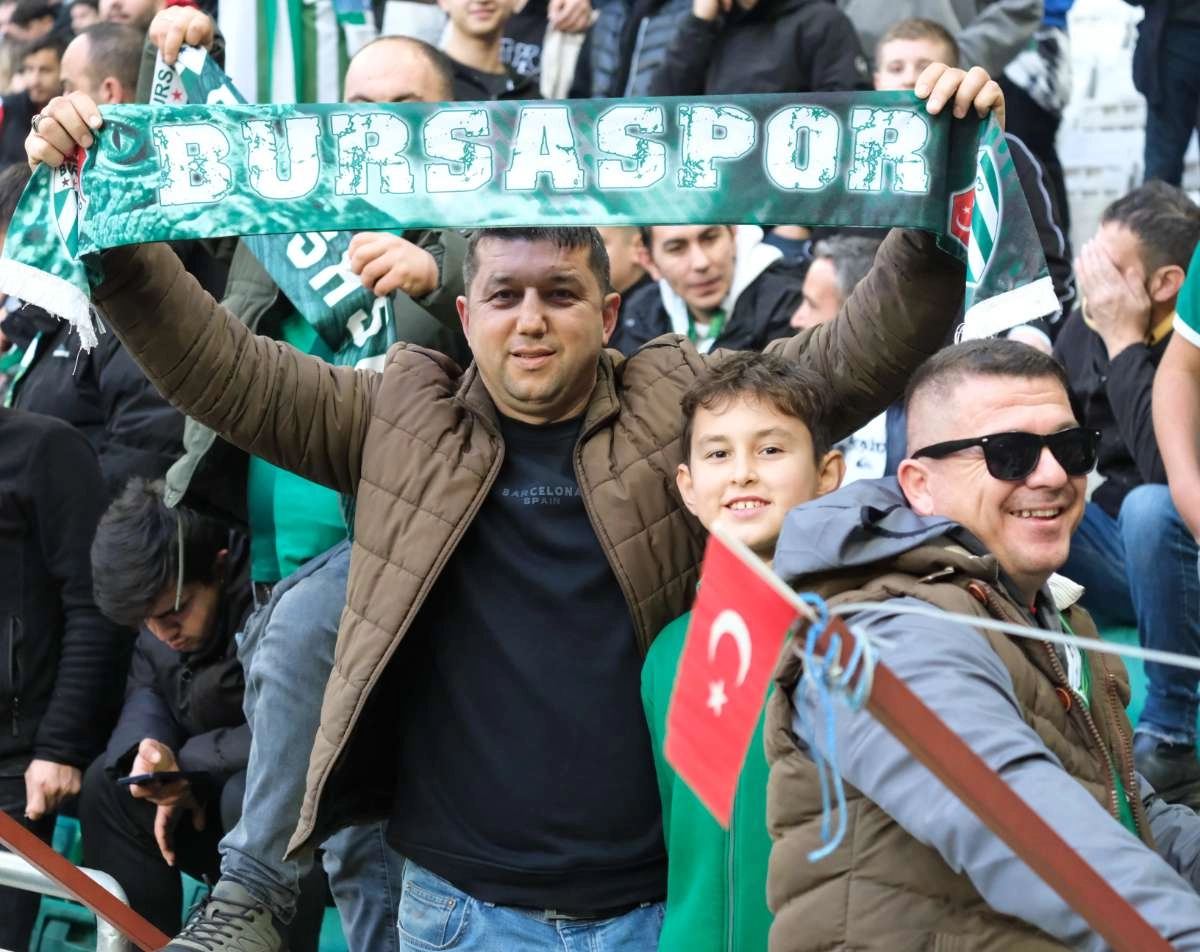 (ÖZEL) Bursaspor - Fethiyespor taraftar fotoğrafları 1