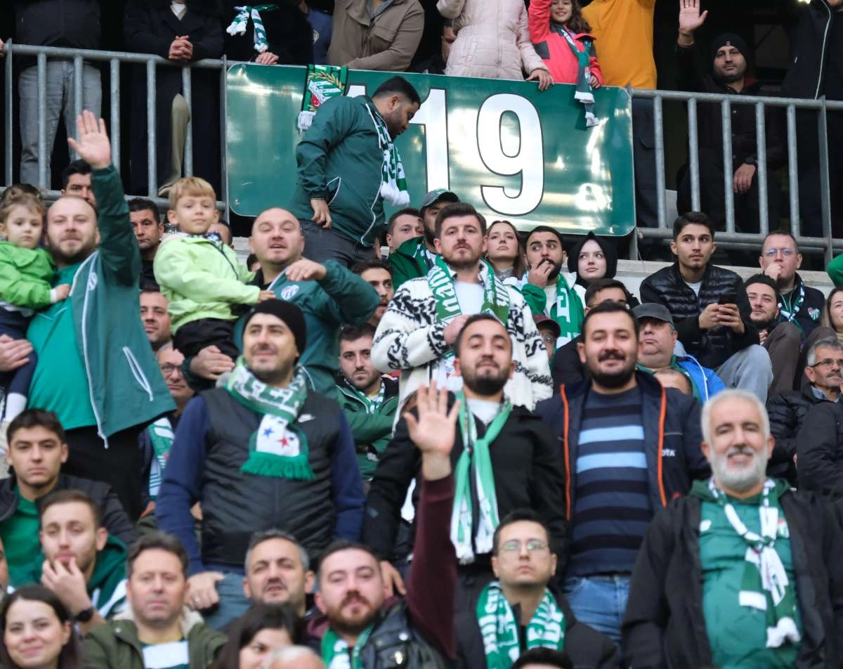 (ÖZEL) Bursaspor - Fethiyespor taraftar fotoğrafları 1