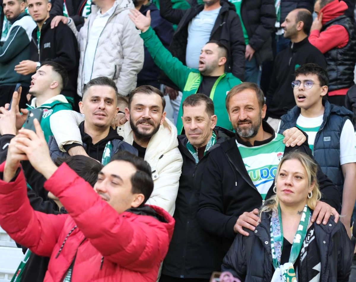 (ÖZEL) Bursaspor - Fethiyespor taraftar fotoğrafları 1