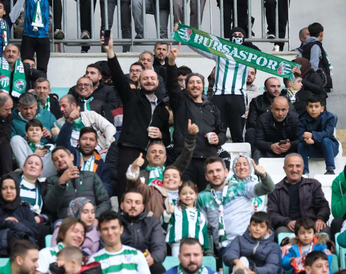 (ÖZEL) Bursaspor - Fethiyespor taraftar fotoğrafları 1