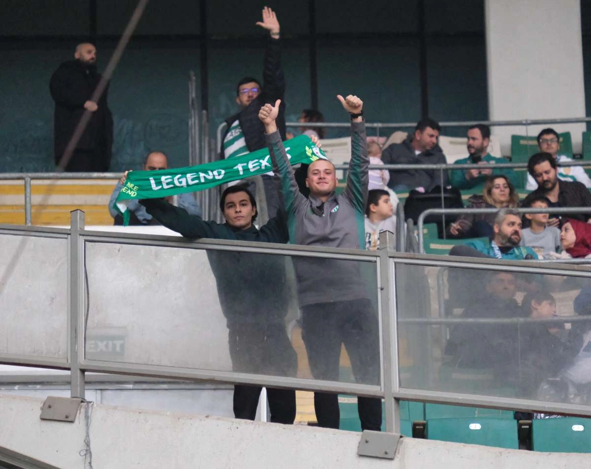 (ÖZEL) Bursaspor - Fethiyespor taraftar fotoğrafları 1