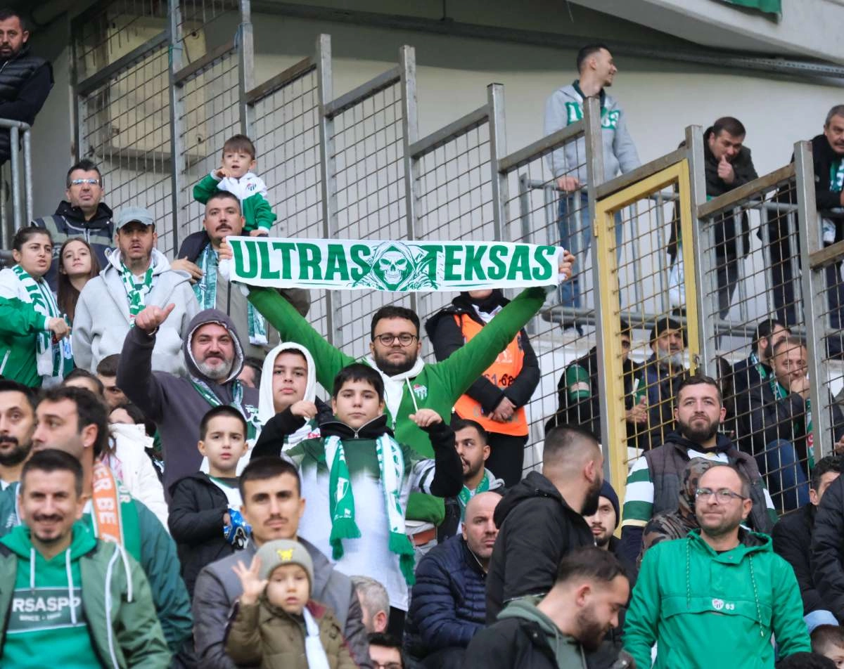 (ÖZEL) Bursaspor - Fethiyespor taraftar fotoğrafları 1