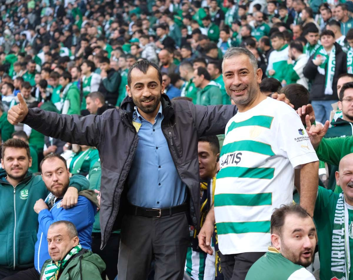 (ÖZEL) Bursaspor - Fethiyespor taraftar fotoğrafları 1